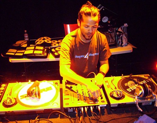 DJ FLX